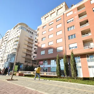 Szálloda Oresti Center